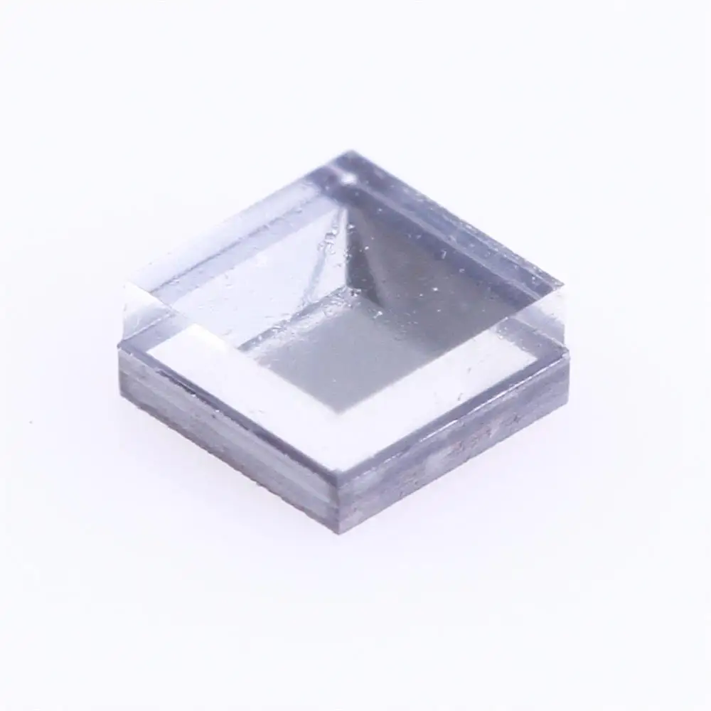 Absolute or gage pressure sensor chip for medical device application