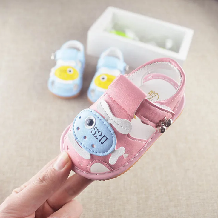 2019 new soft bottom Baotou called shoes baby non-slip toddler shoes summer anti-slip prewalker
