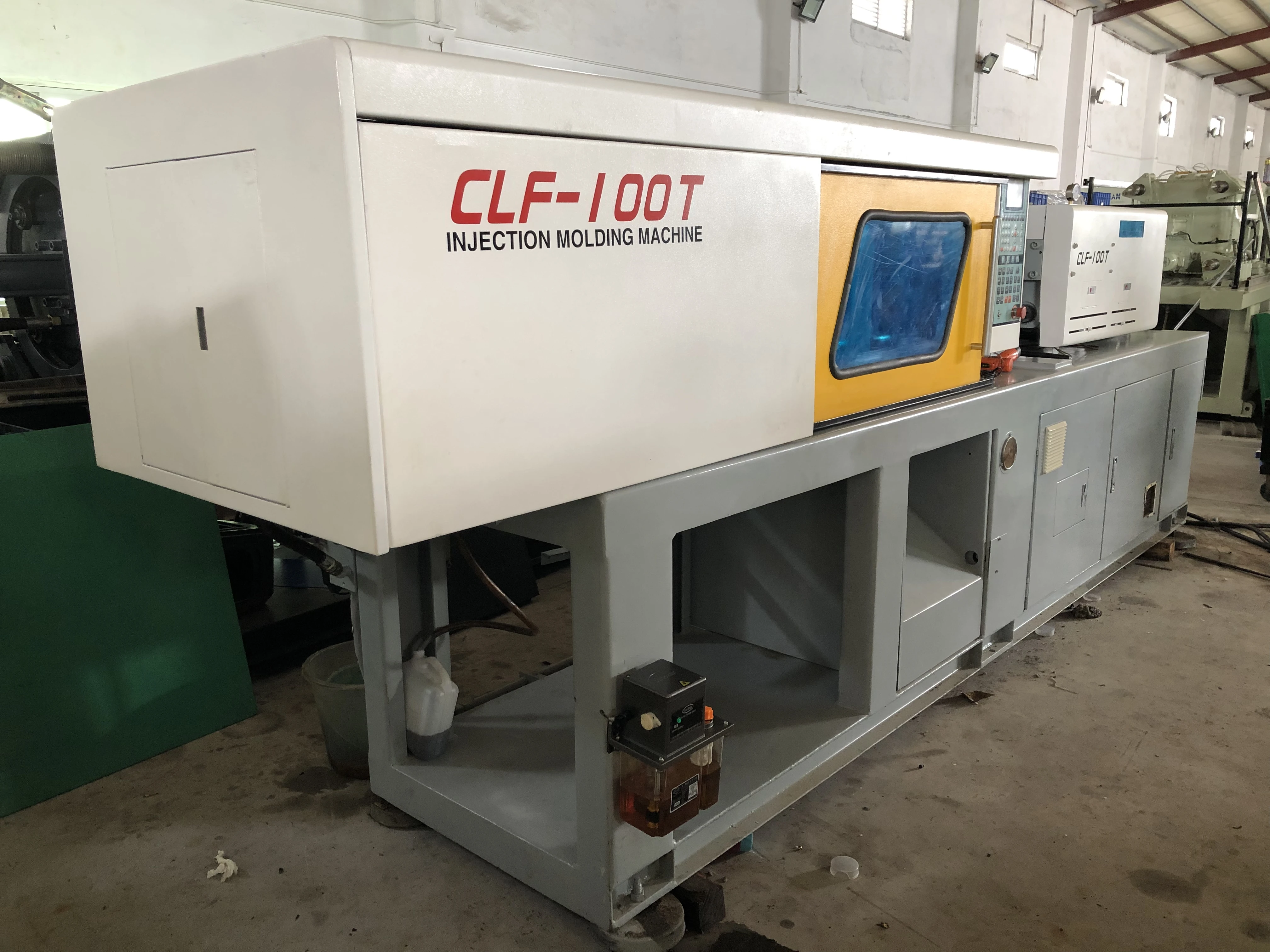 sell Taiwan CHUAN LIH FA  CLF125T used  injection molding machine
