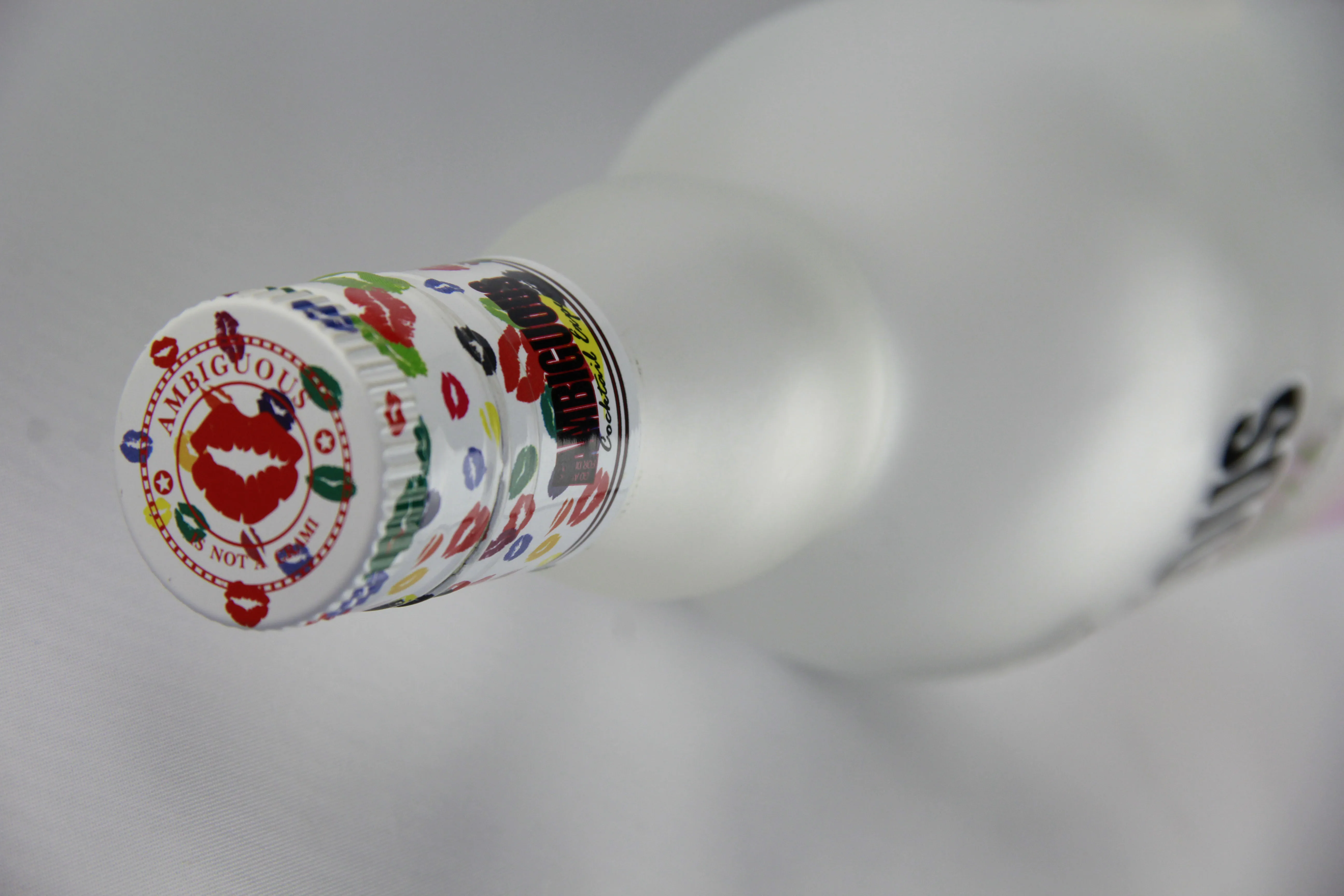 Лучший вкус водки и бутылка водки по низкой цене.