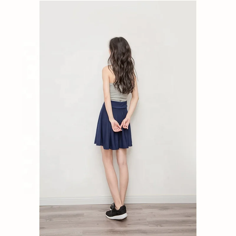 Милая женская мини-юбка в стиле преппи Однотонная легкая подходящая короткая юбка оптовая продажа с завода плиссированная OEM