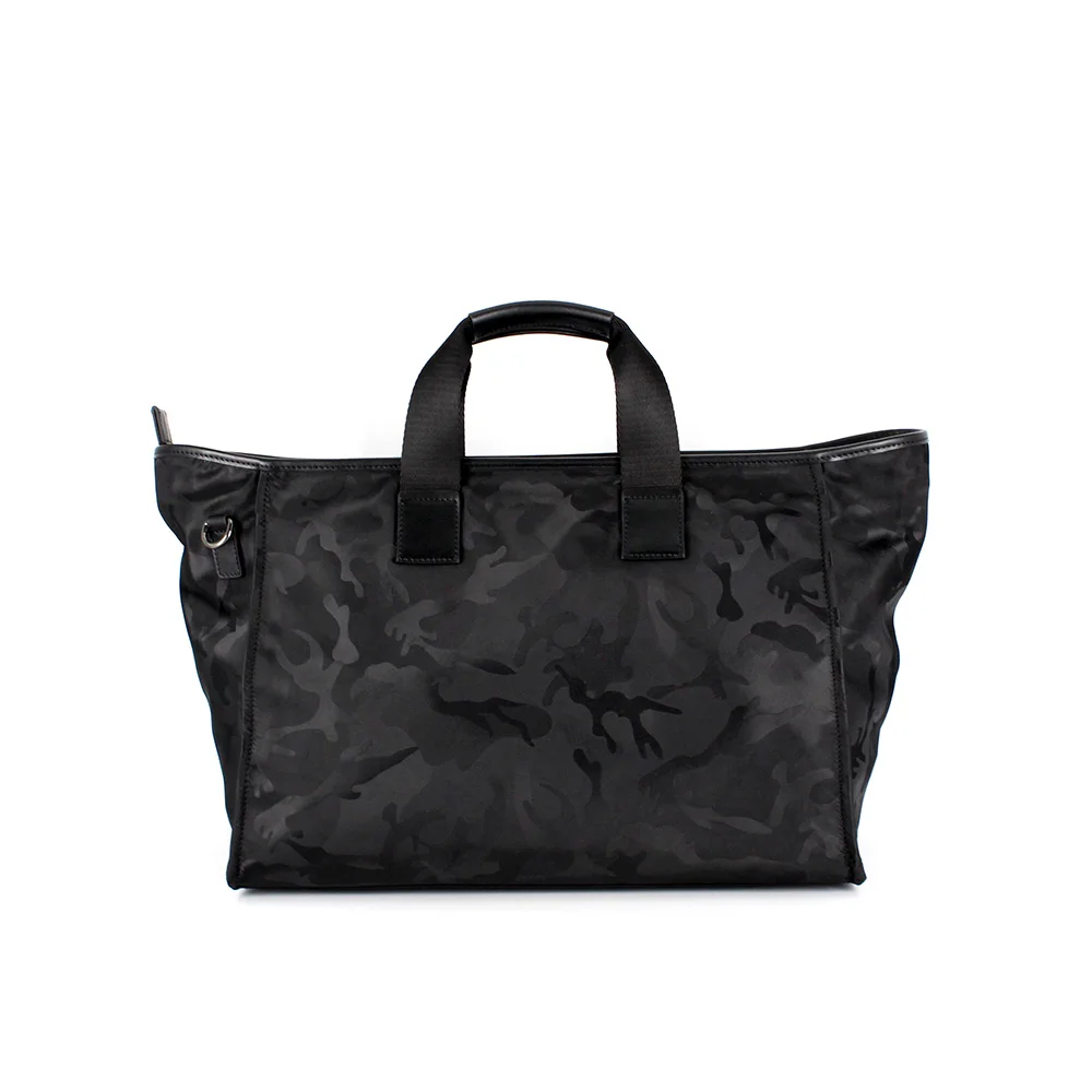 Черные камуфляжные водонепроницаемые нейлоновые женские спортивные сумки-тоут