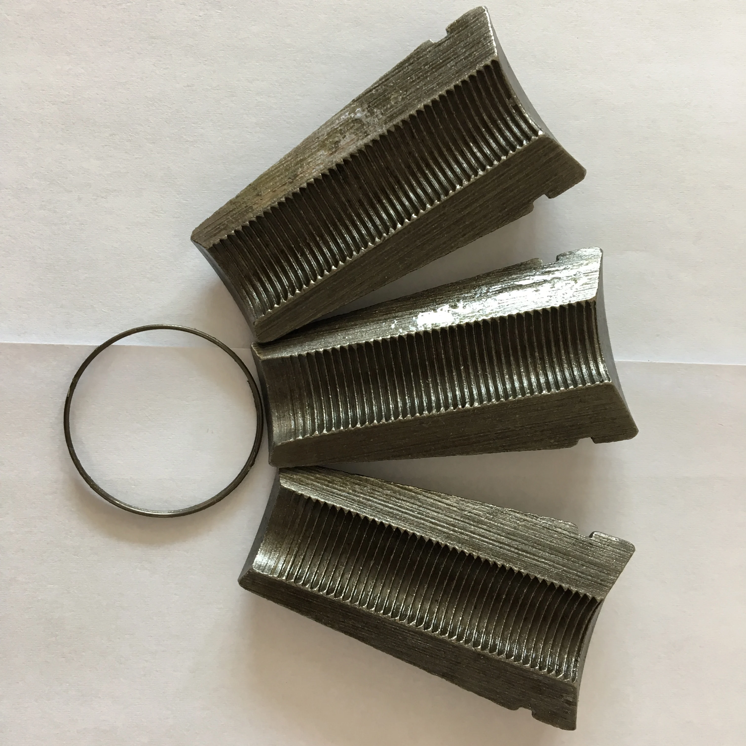 China manufacturer prestressing concrete tensioning mono wedge anchorage for jack with ready to ship