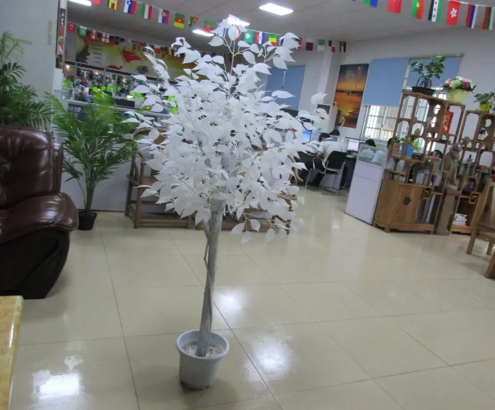 Artificial mini banyan tree bonsai with white leaves