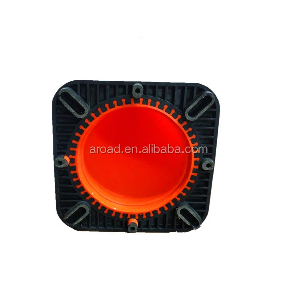 Large PVC plastic triangle 900mm traffic cone for road safety with rubber black base