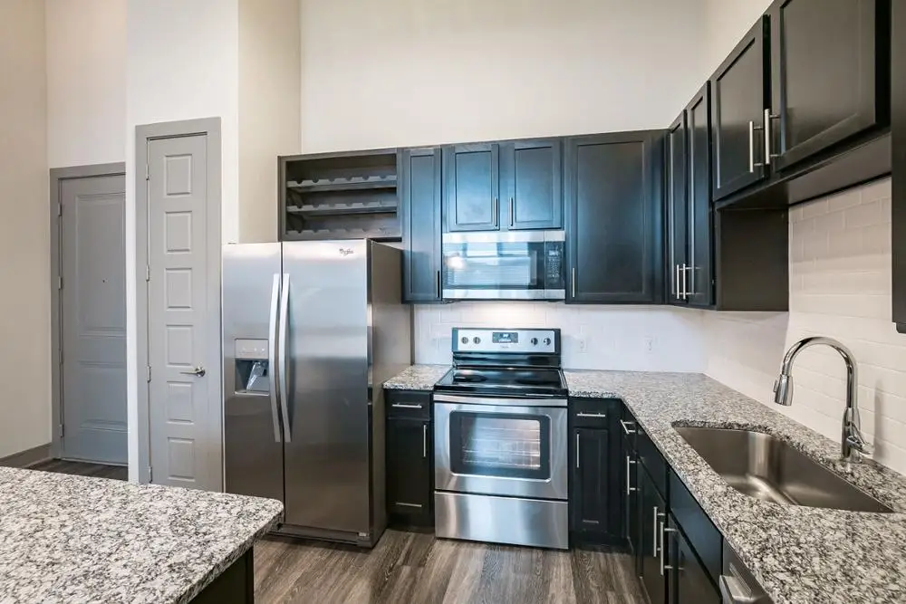 American kitchen cabinets white shaker dark shaker cabinets