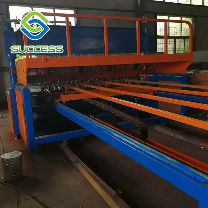 
Double Wire Grassland Fence Mesh Welding Machine 