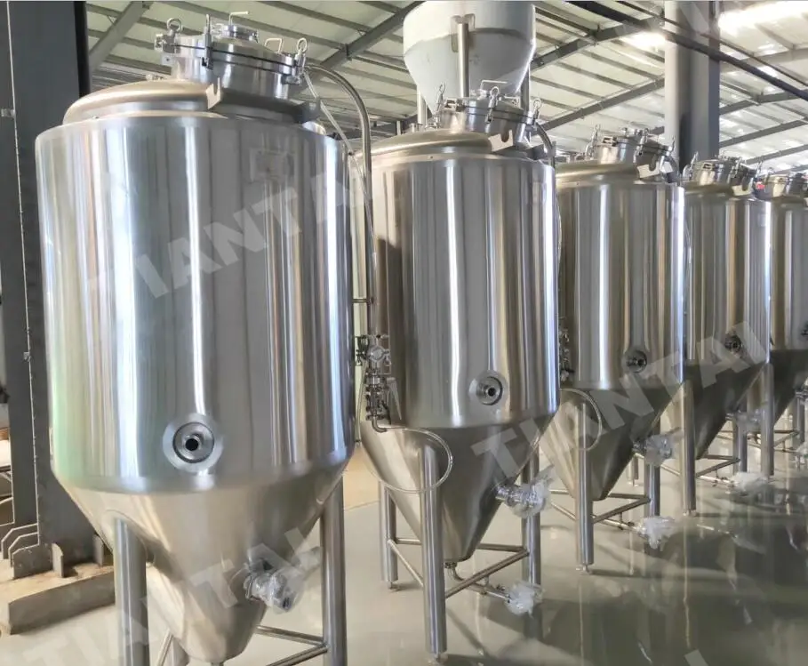 15 bbl 1800L 18HL Stainless Steel Glycol Jacketed Conical Fermenter with Top Manway