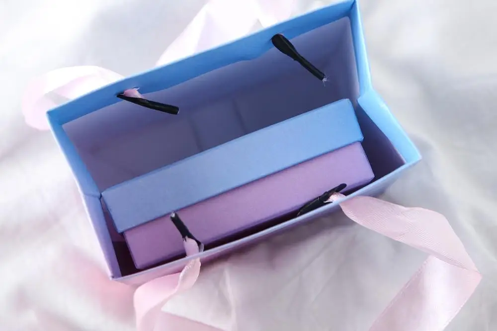 Wholesale ins pink blue gradient jewelry box  and jewelry bag