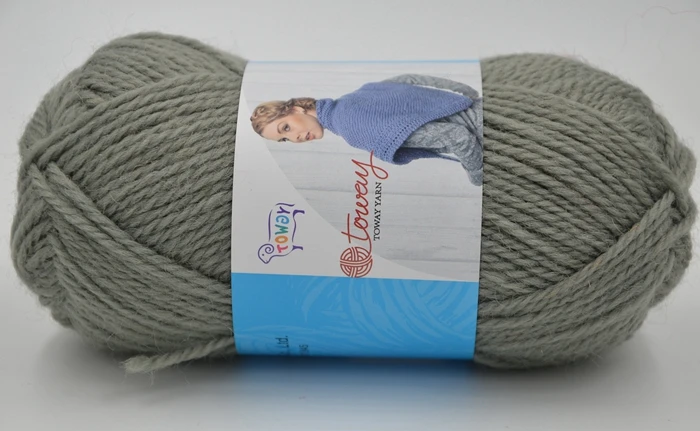 
100% wool knitting yarn 