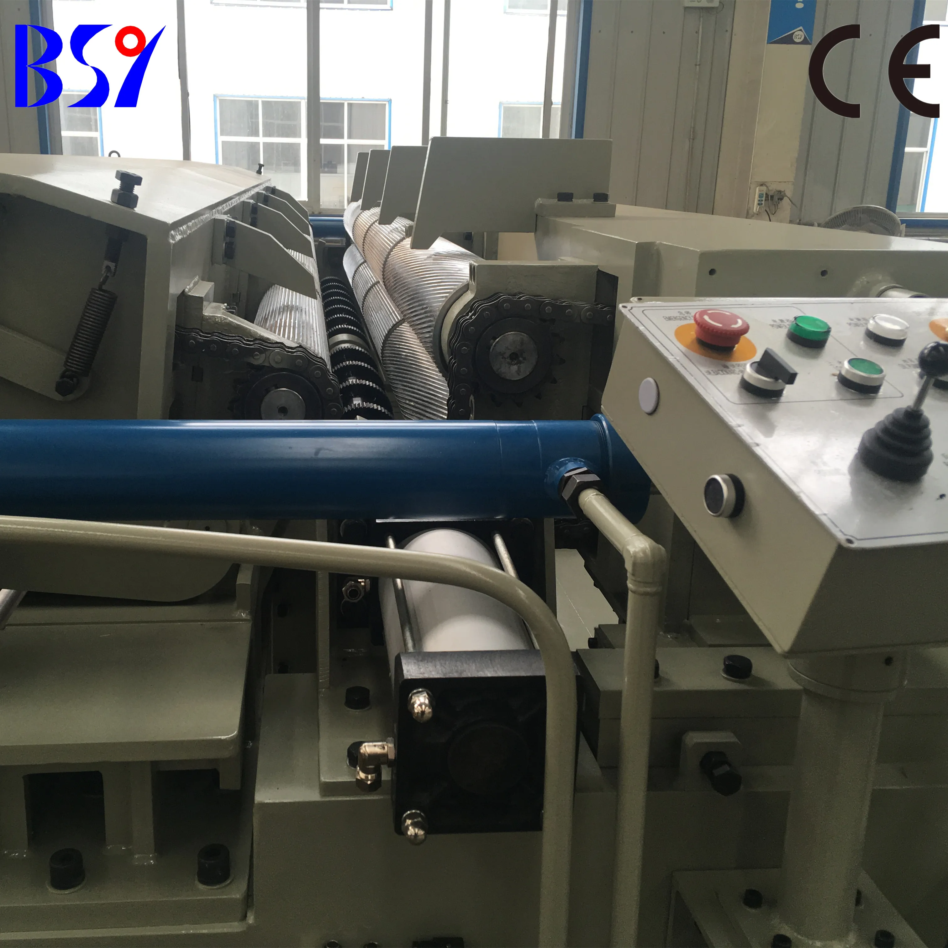 Automatic 8 feet  wood log debarker for sale/good price wood log debarking machine for veneer peeling