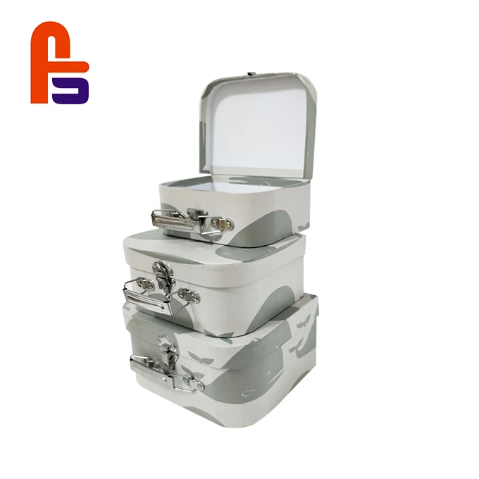 Luxury Custom Christmas Candy Box Cardboard Printed Suitcase Shaped Baby Gift Box with handle