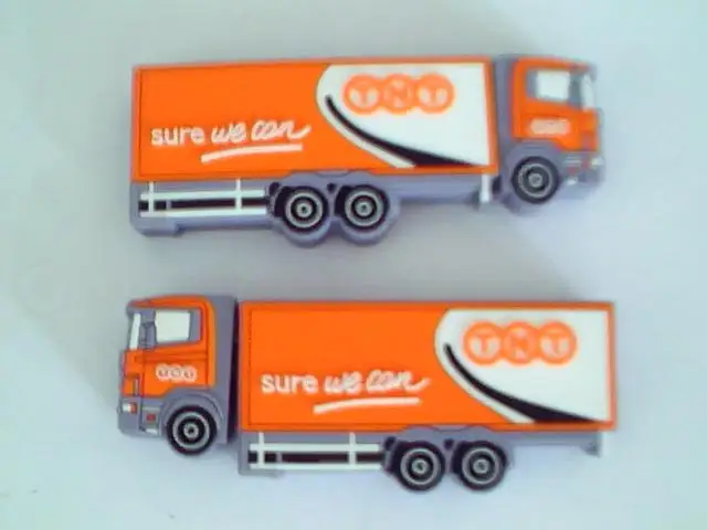 Different color customized shape usb pen drive water drop usb flash drive pvc usb hot sell stick