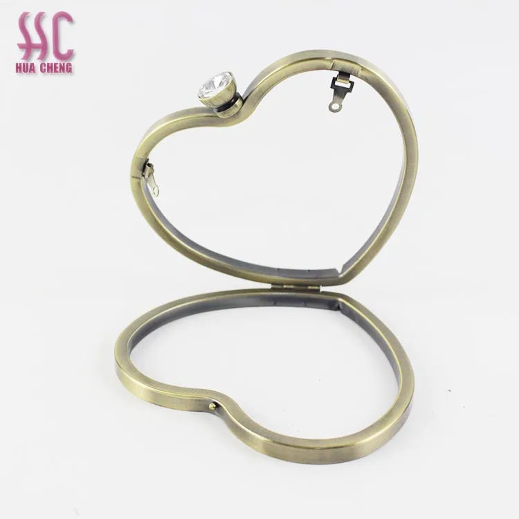 factory price new heart shape clutch box purse frame