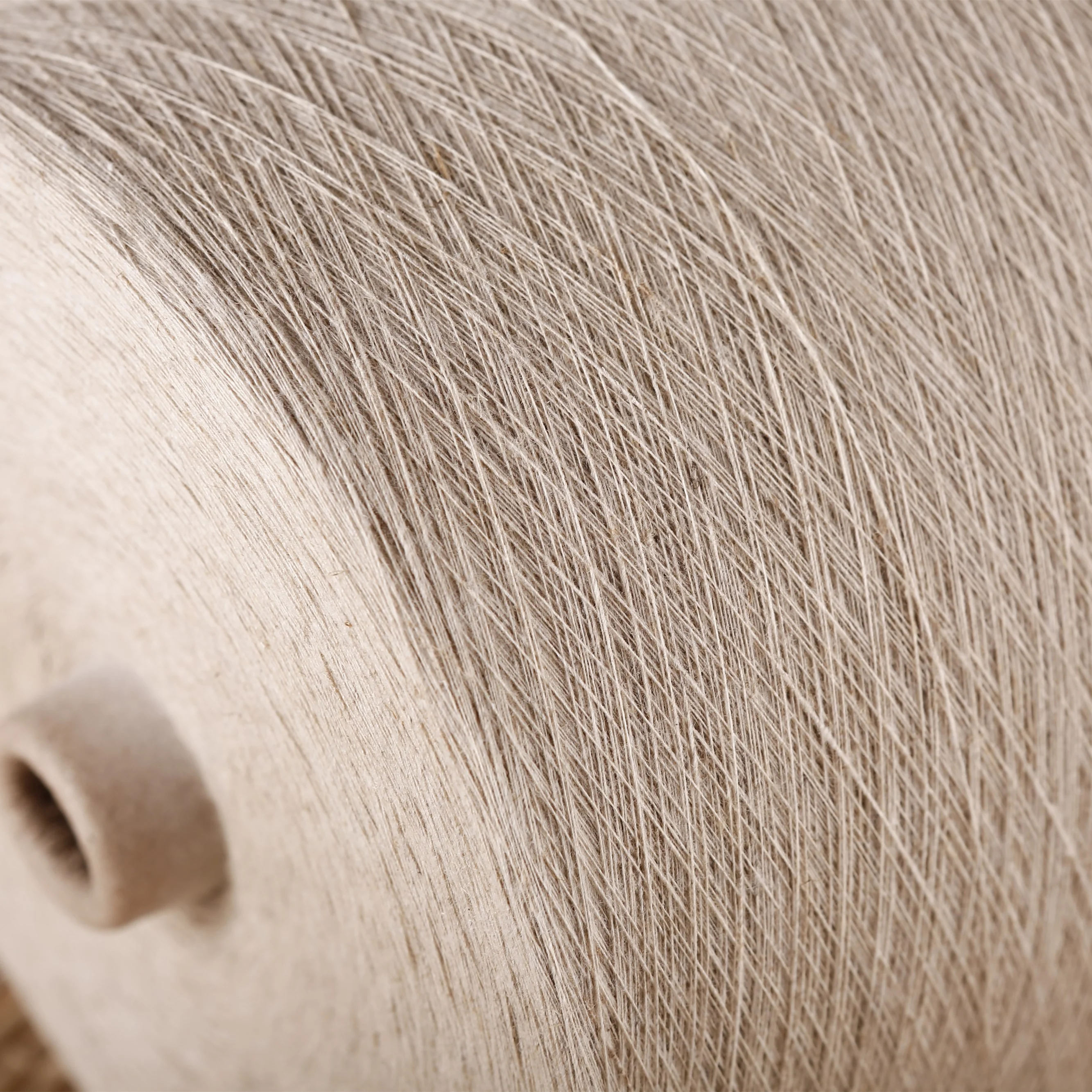 Поставщик переработанная низкая цена 8 нм Экологически чистая 100% льняная пряжа