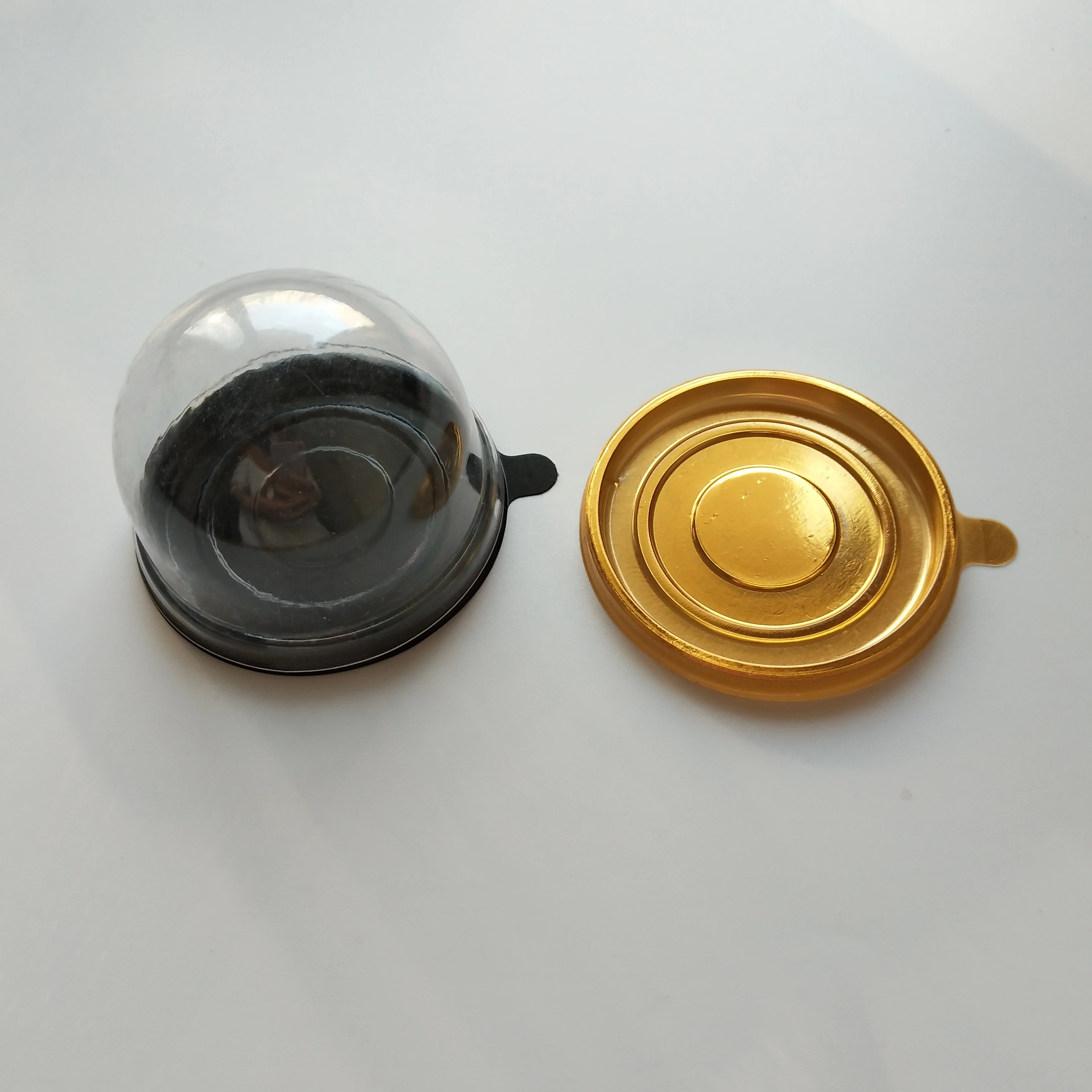 Golden color Small plastic cake box