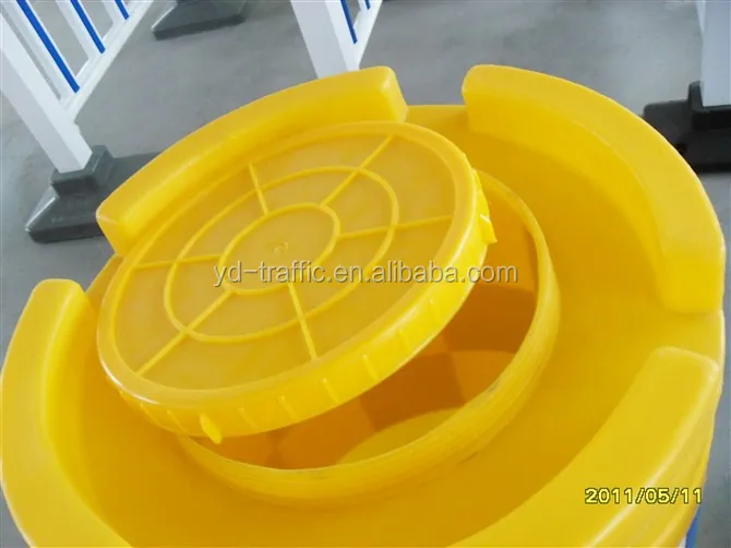 Road Safety Warning Plastic Water Barrel high quality water filled traffic barrier