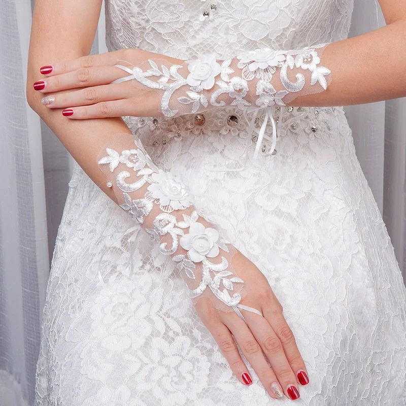 
fingerless lace bridal gloves lace gloves 