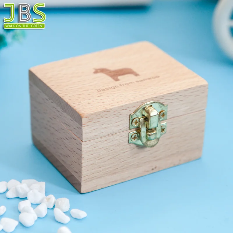 Wooden Music Box Hand Crank Classic Old Fashion Gift for Friends