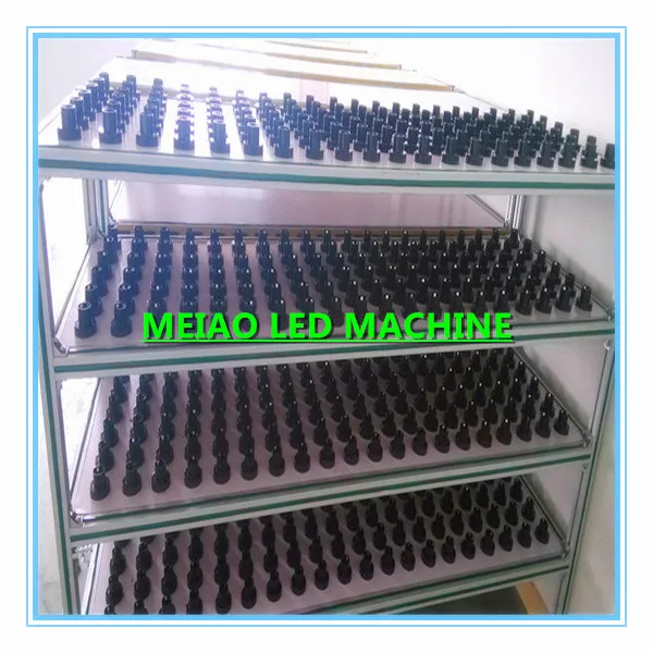 LED bulbs production machine
