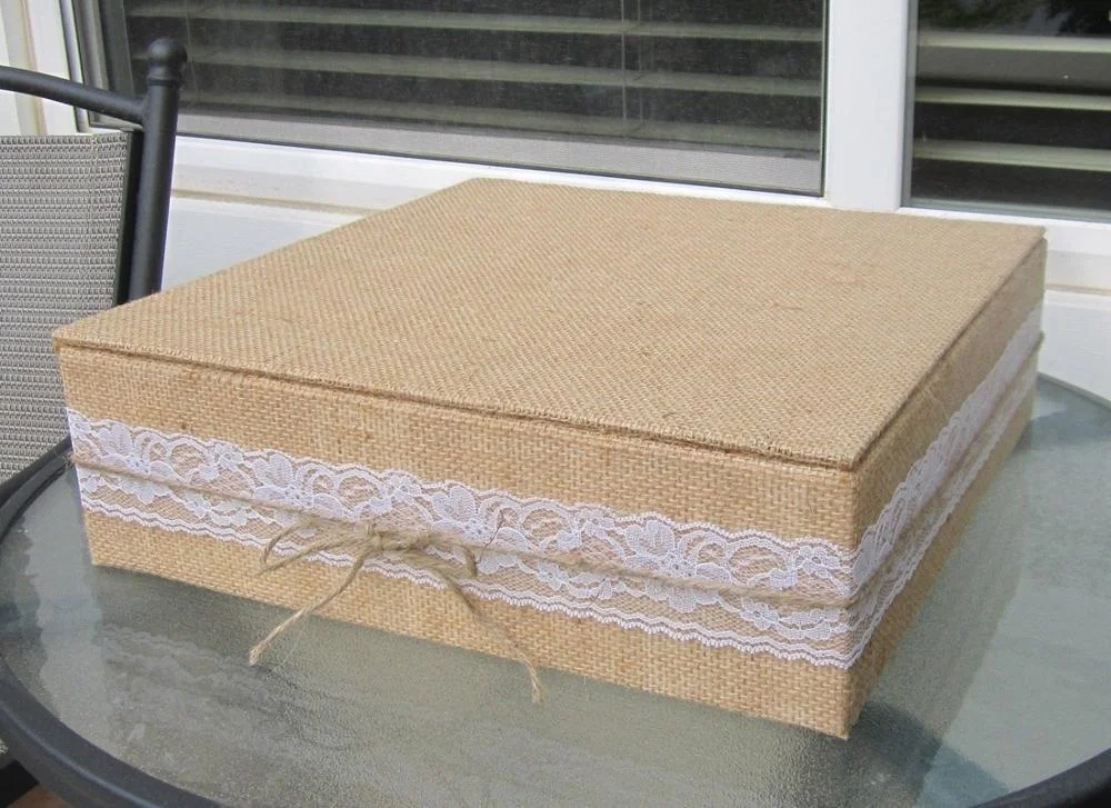 Burlap & Lace Round Wedding Cake Stand