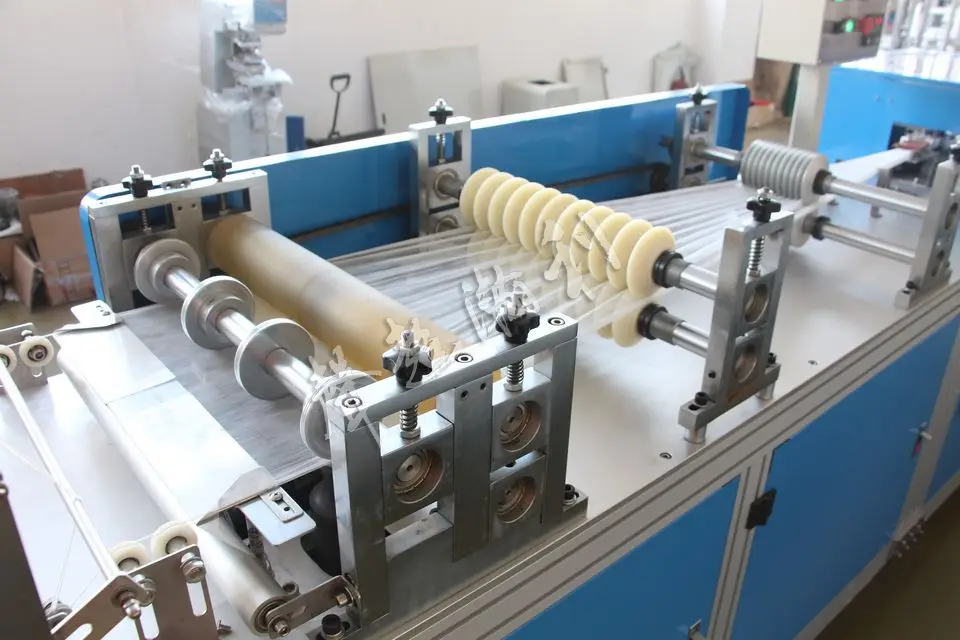 
Ultrasonic Disposable Surgical Cap Making Machine,Nonwoven Bouffant Cap/ Hat Making Machine 