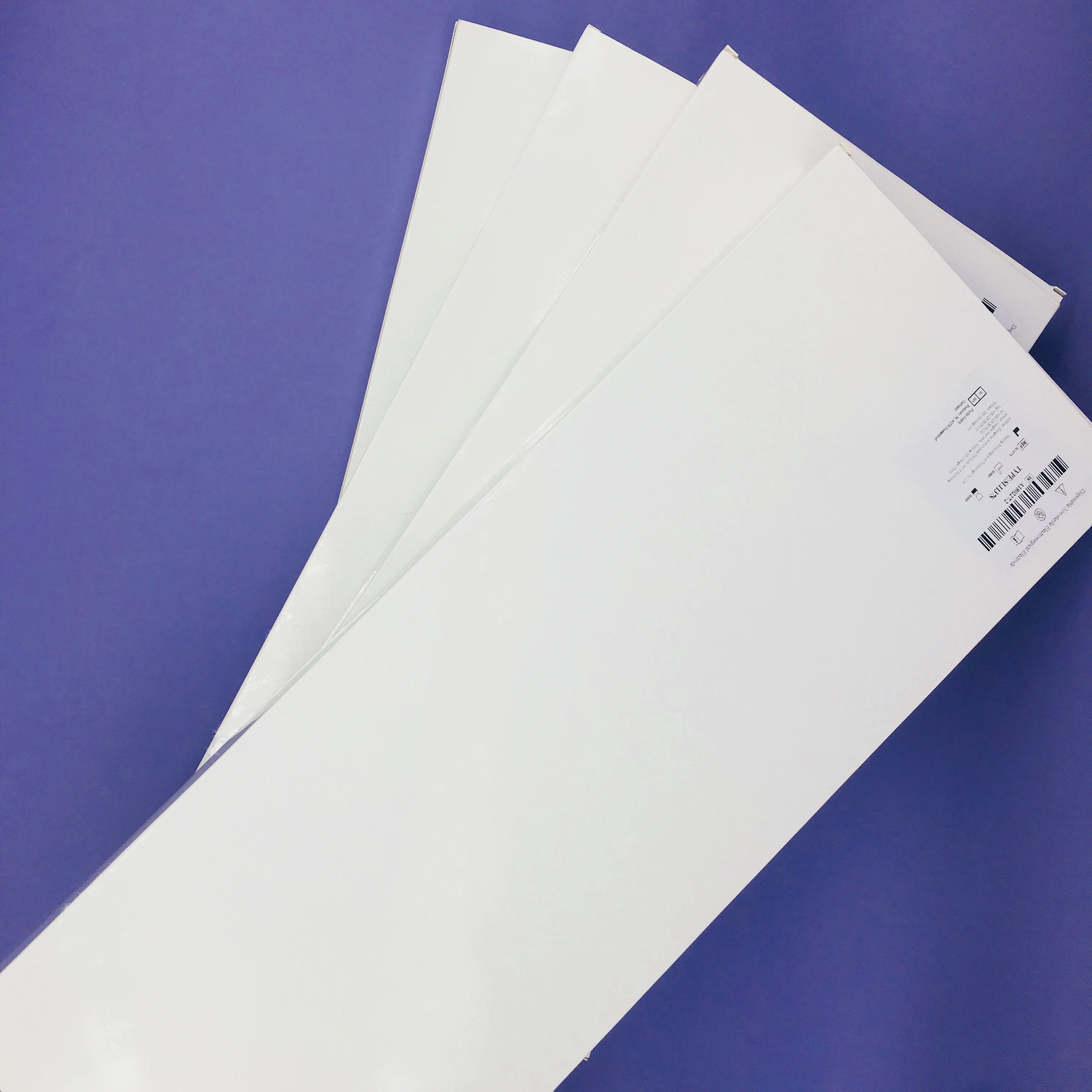 Electrocoagulation laparoscopic bipolar forceps electrosurgical instrument