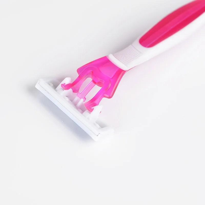 Triple blades sweden disposable razor