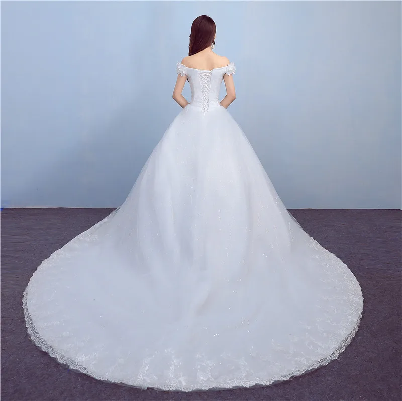 Hot sale Favorable Ivory Flower Long Train Wedding Dresses for Bride Bridal Gown with Long tail