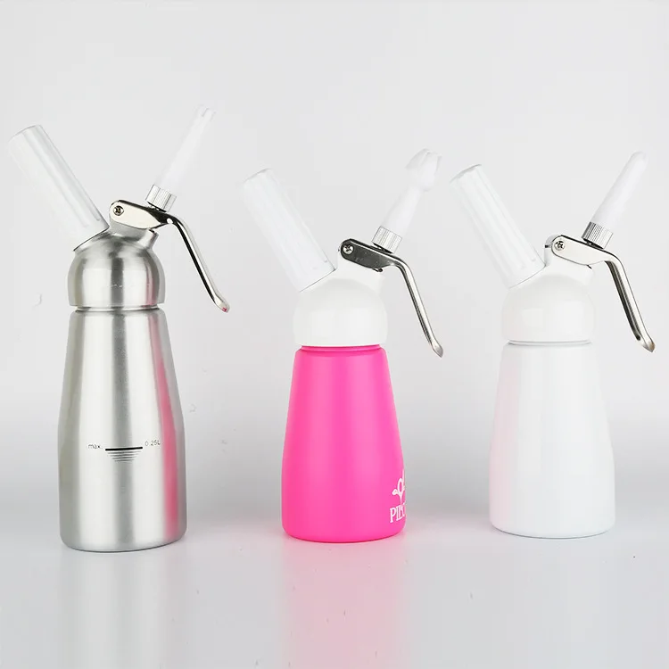 Взбитые сливки чайник 1/4 литровая канистра машинки для стрижки волос молокосос в комплекте-использует стандартный 8-грамм N2O картриджи (не входит в комплект)