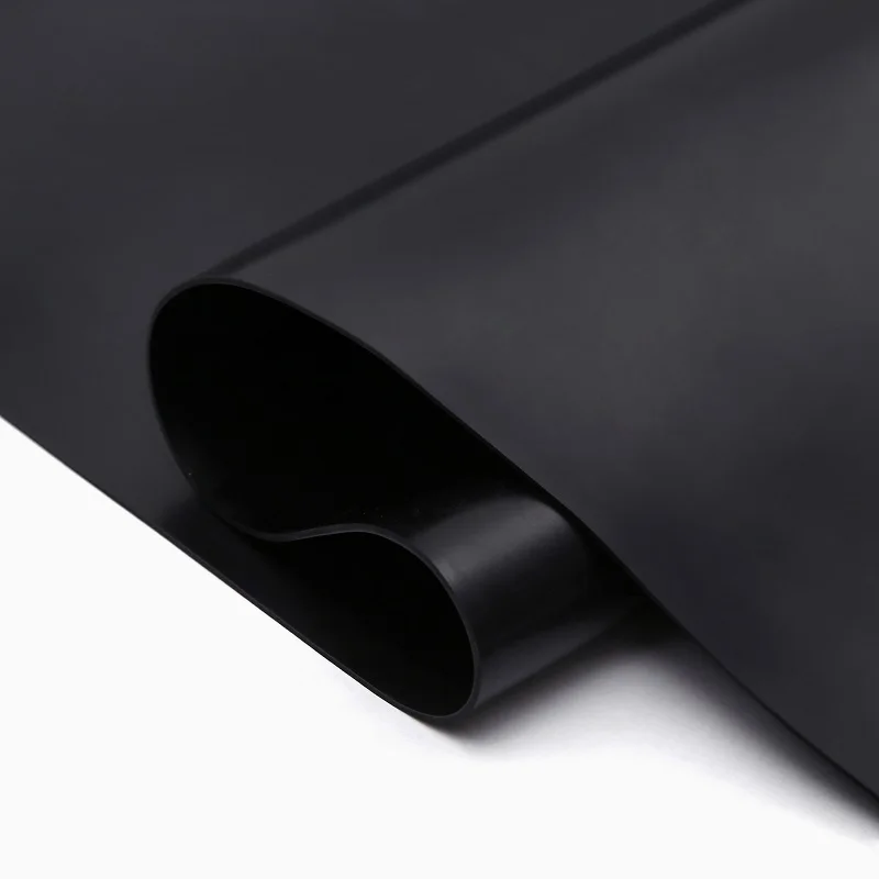 Antistatic rubber matting in black color