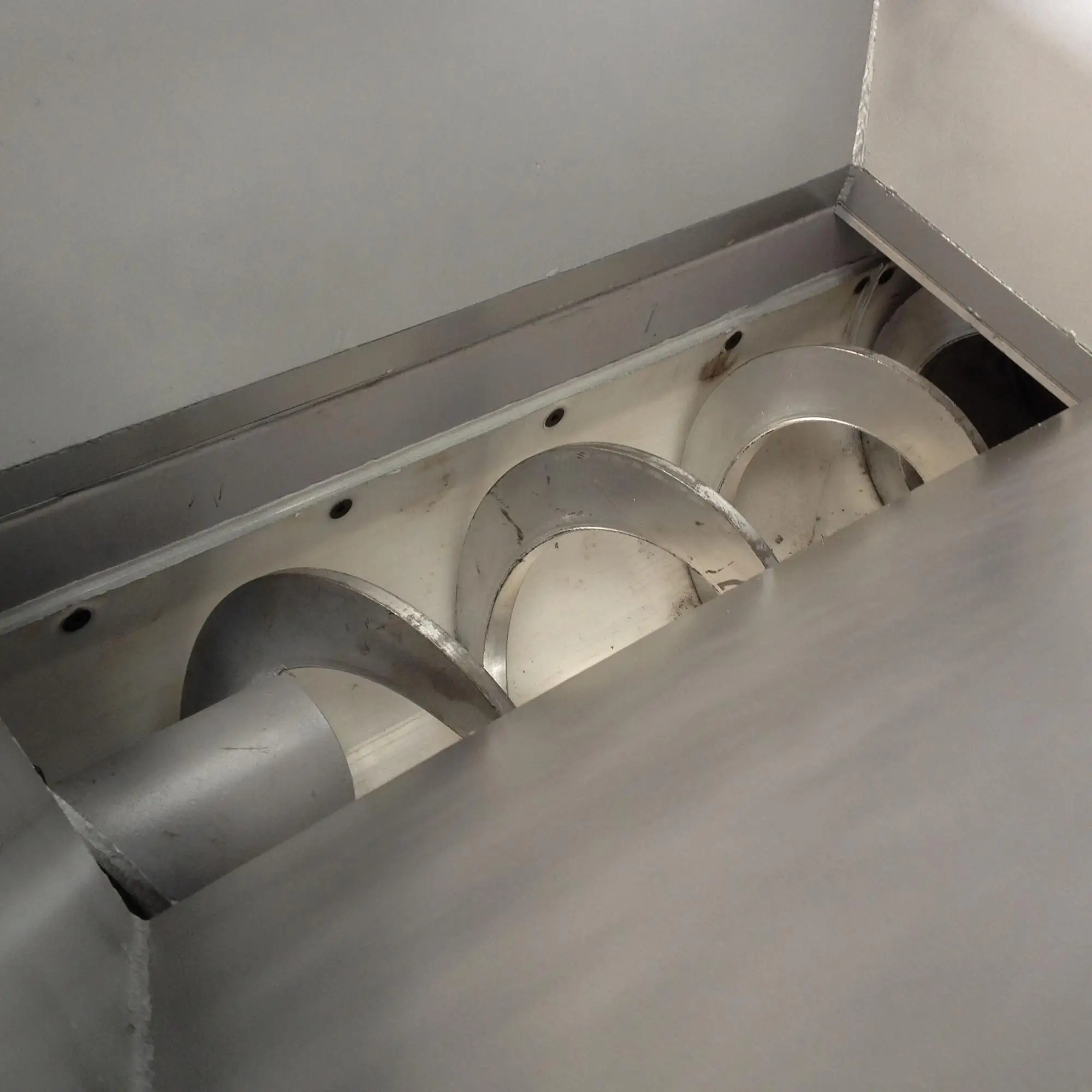 Carbon steel shaftless auger screw conveyor for sale