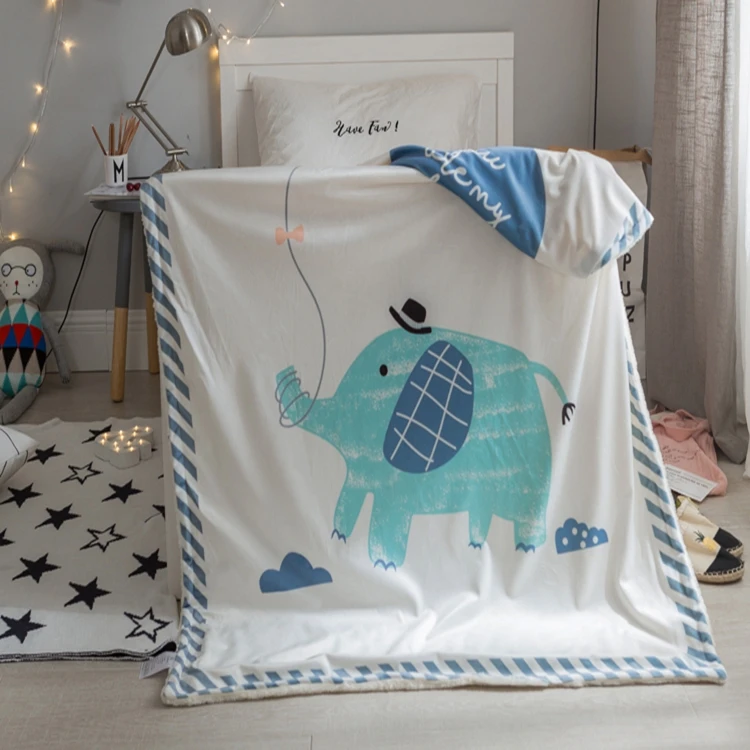 
wholesale ultra soft 100% polyester Long animais printed coral fleece baby or children blanket 