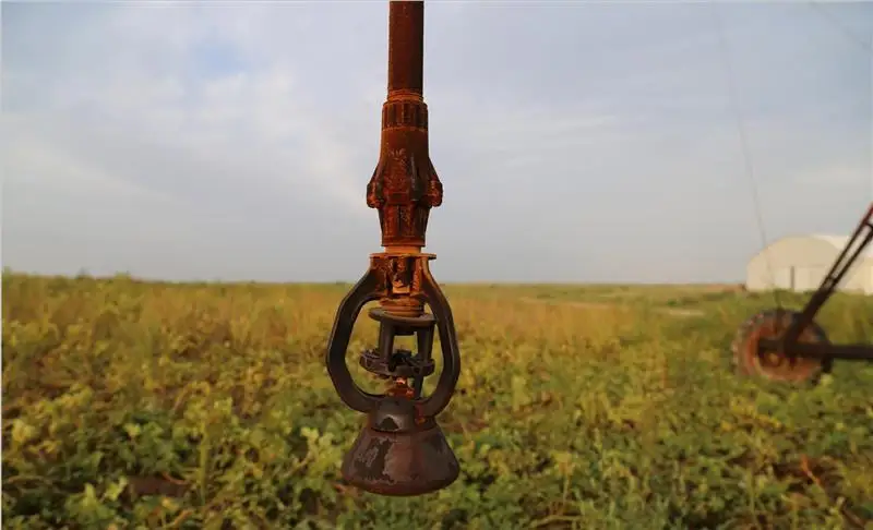 Center Pivot irrigation system  sprinkler