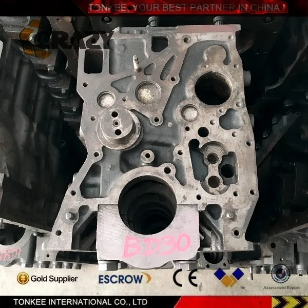 diesel engine BD30 cylinder block BD30 engine block excavator spare parts