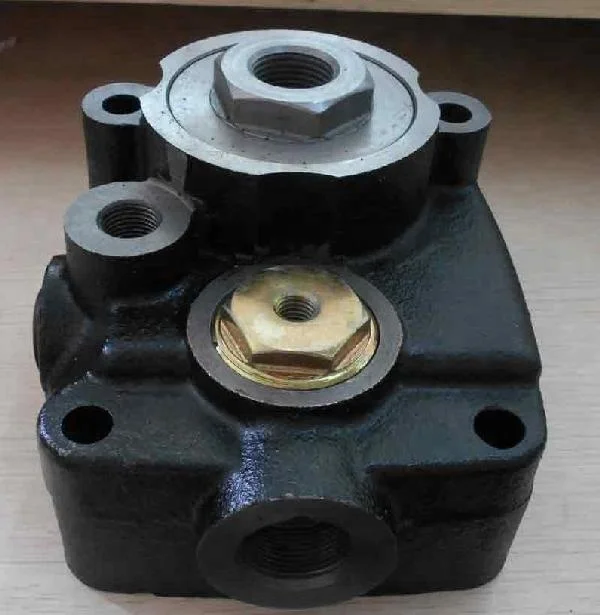 Truck Spare Parts 14540-99125 CWB520/RF8 Air Compressor Cylinder Head
