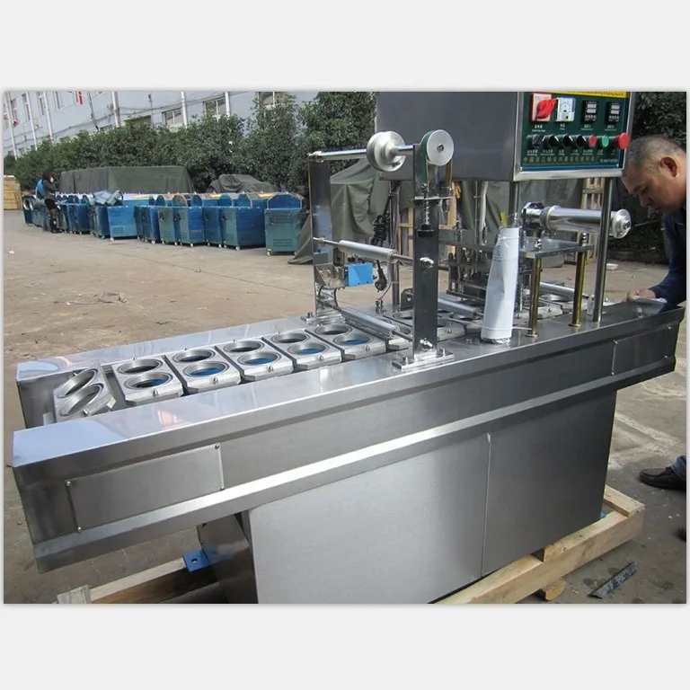 Automatic Plastic Jelly Yogurt Water Cup Filling Sealing Machine