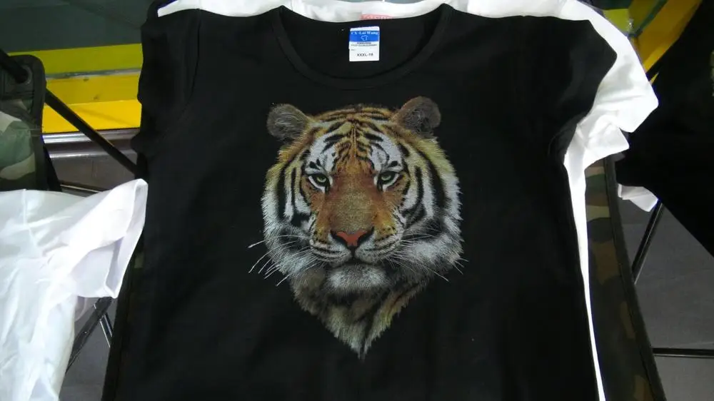 12 Low price digital inkjet textile printer for t-shirt