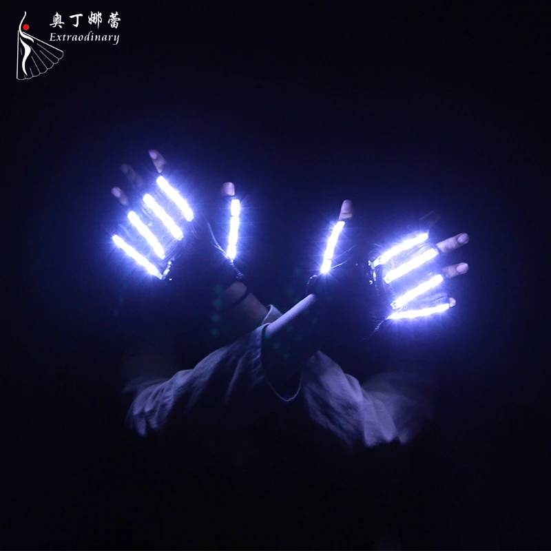 Party Supplies LED Hip Hop Costumes Glove Prop Night Light Glove for Halloween led costume