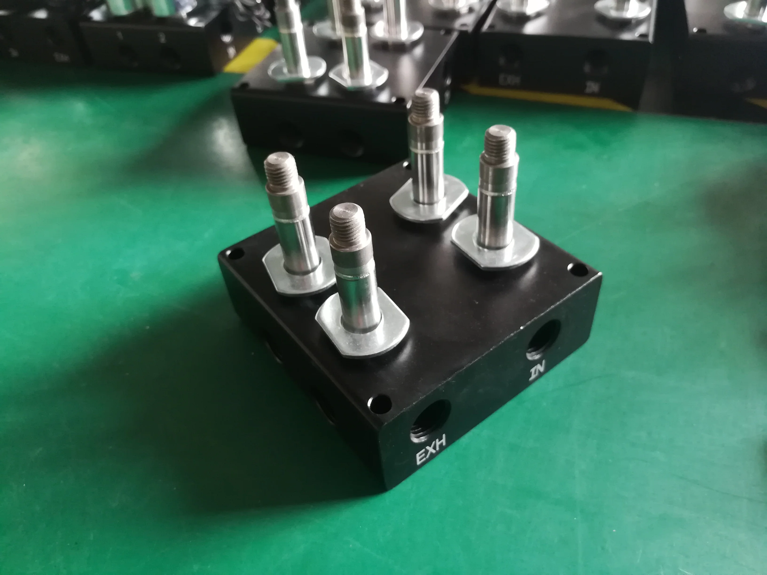 2019 г., XINYIPC, 4-ходовые СОЛЕНОИДНЫЕ клапаны для пневматической подвески, вентиль для подвески X2V025-2F air