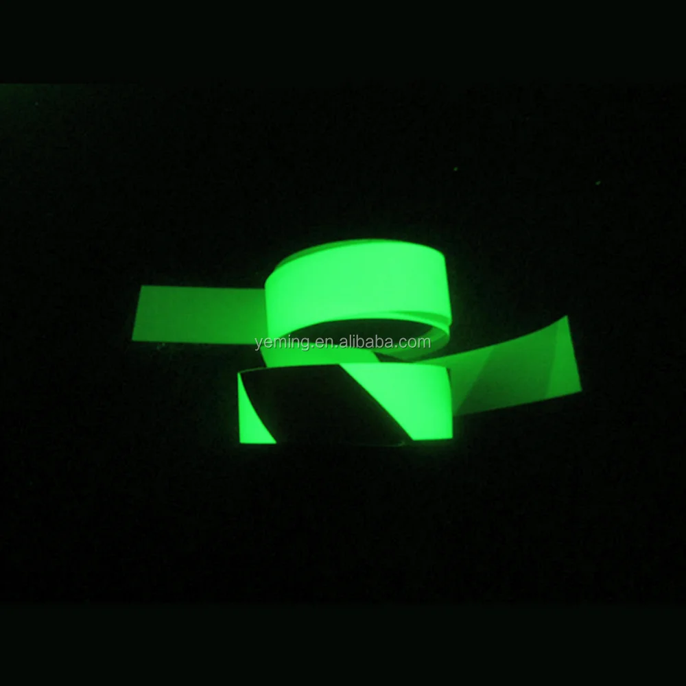 Светящийся в Темноте Стикер