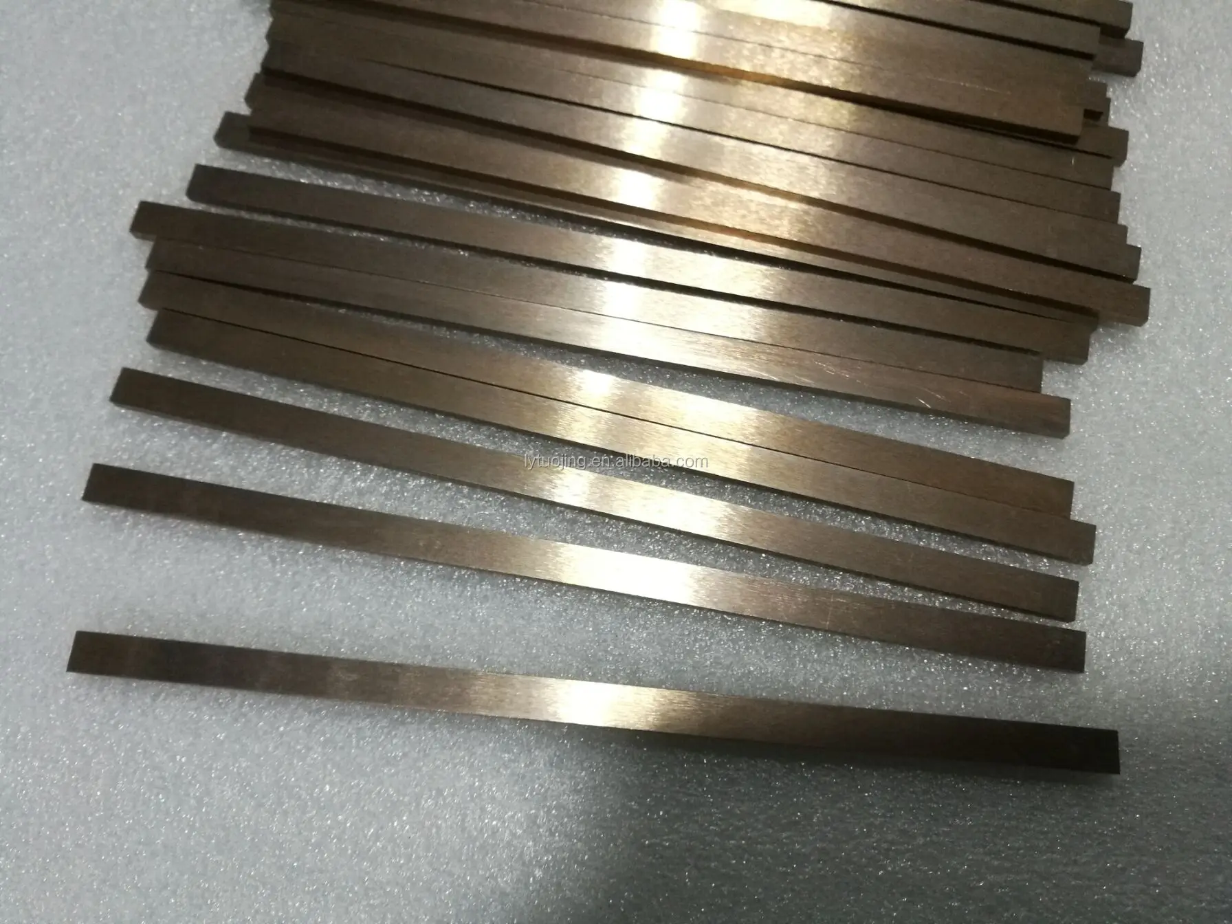 polished surface tungsten plate price tungsten alloy WCu plate/sheet