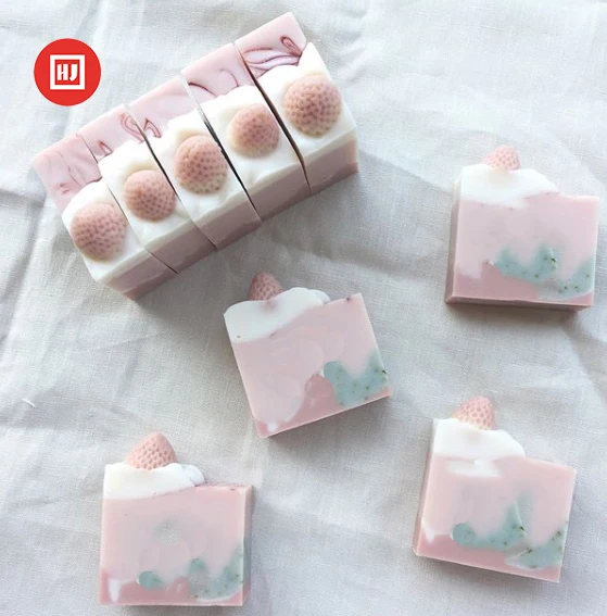 Cananga odorata tea tree essential oil tamarind herbal whitening handmade tablet soap 100g