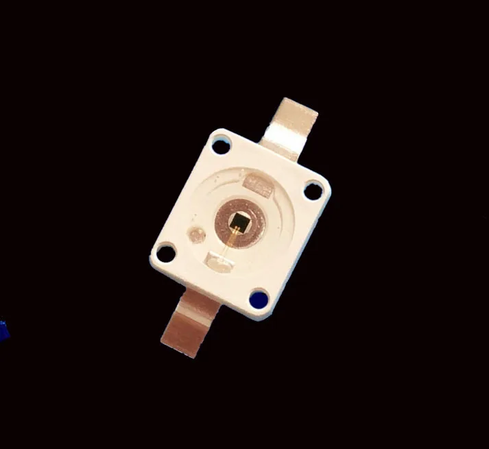 3 years warranty High output 620nm 630nm 640nm 650nm 660nm 670nm SMD 7060 Red led diode 1w for lights