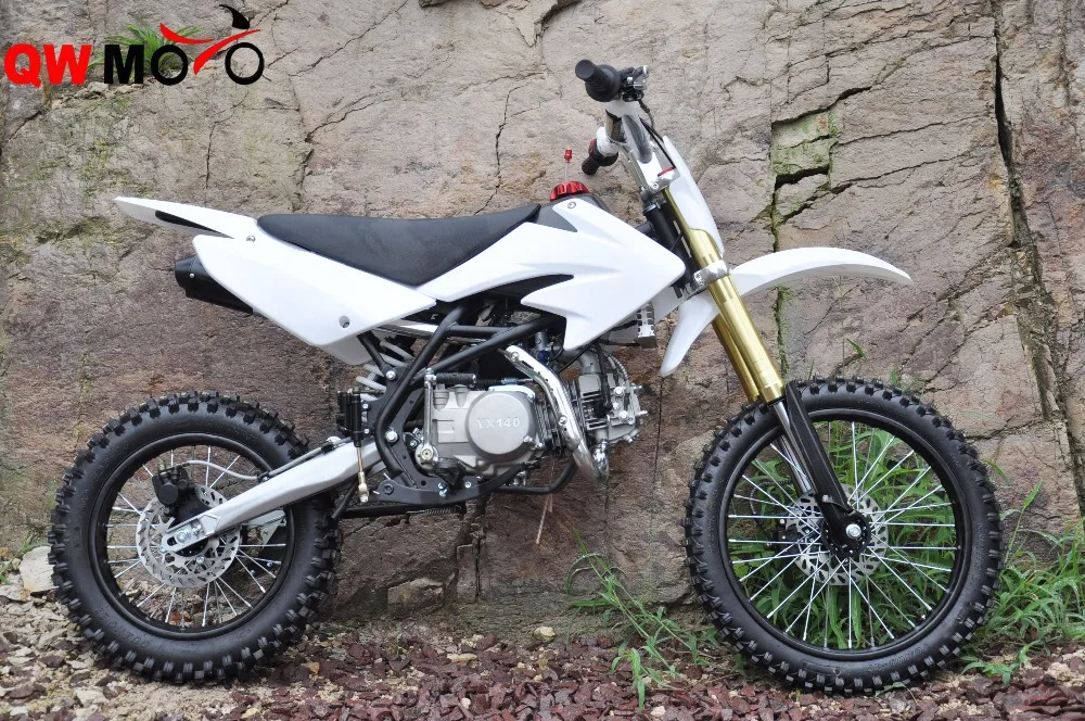 High quality YX 140cc oil cooled manual Racing Dirt Bike Pit Bike for sale