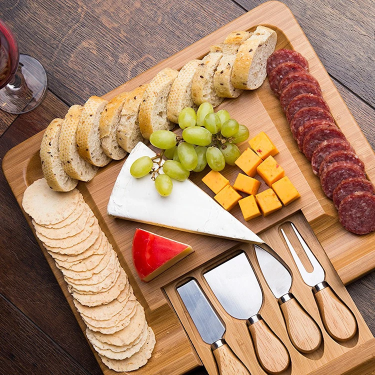 High quality wholesale bamboo cutting cheese board with 4 knives tools set