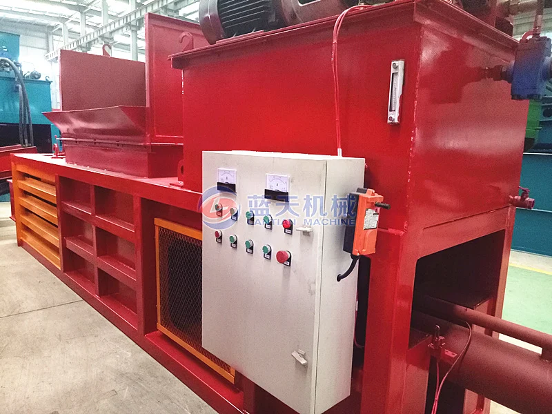 Scrap JapanesePlastic Bottles Paper Tire Baler Machine for Sale