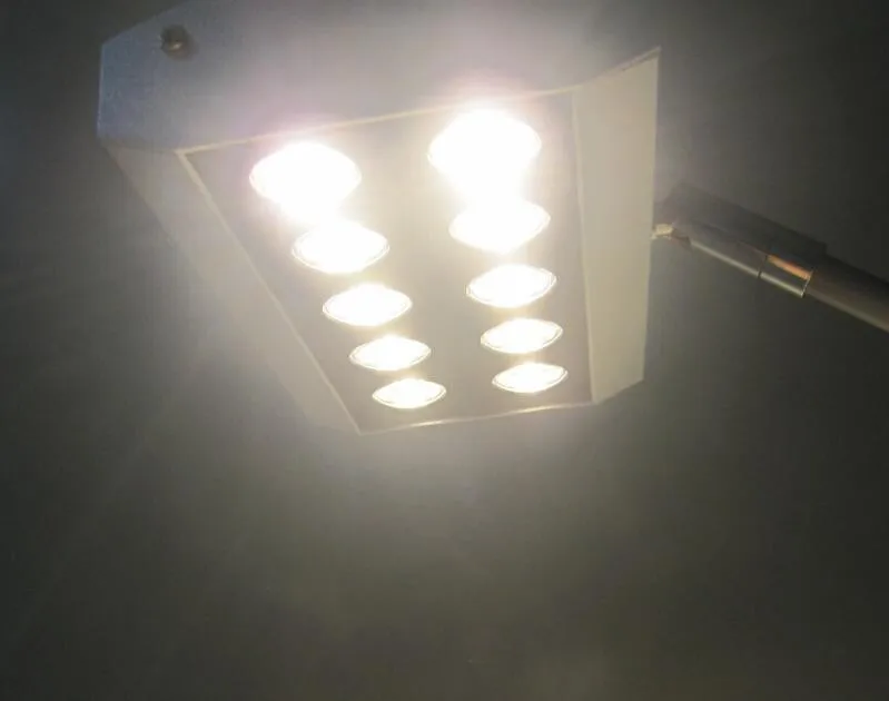 25W Pop Up Display Trade Show Light With Adjustable Clamp for Booth Exhibitions Wall