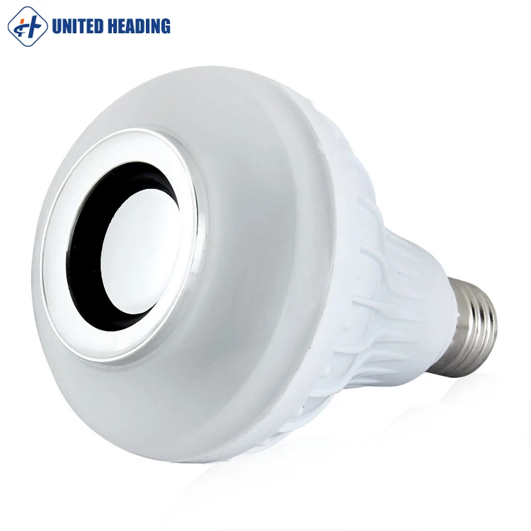 hot sale led lamp music speaker Audio Music Playing Bulb Lamp With IR remote Control