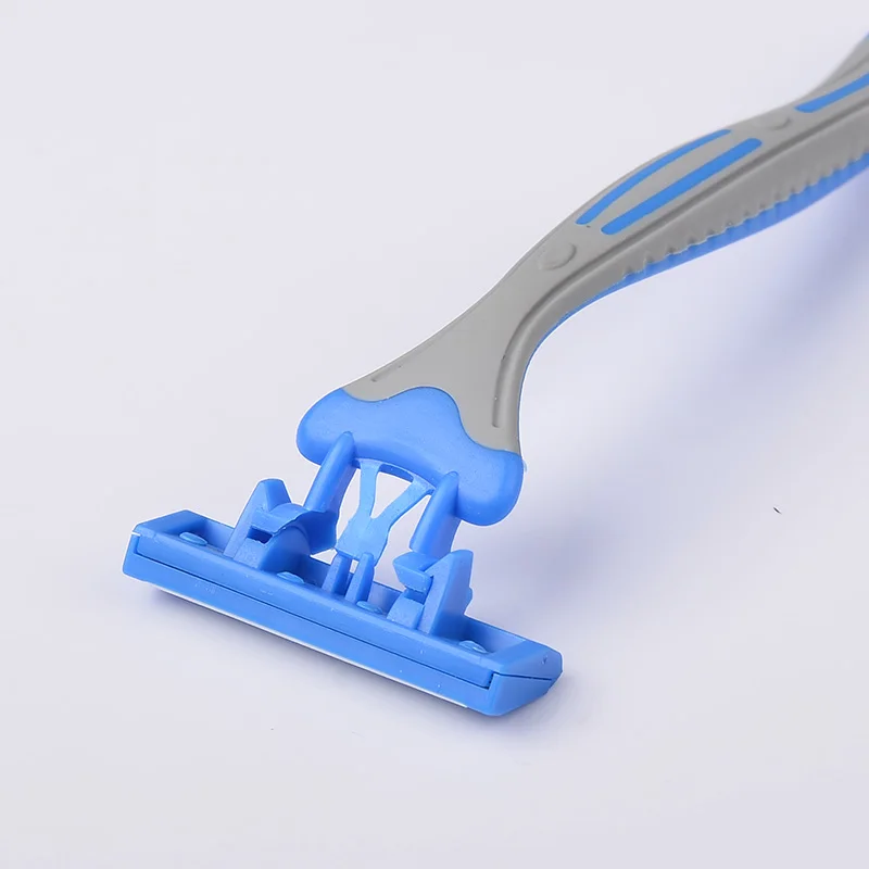 disposable Triple Blade Razor display card razor